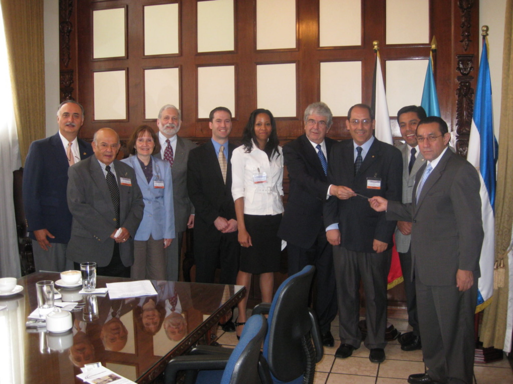 WRC organizers meet with the Vice-President of Guatemala.
